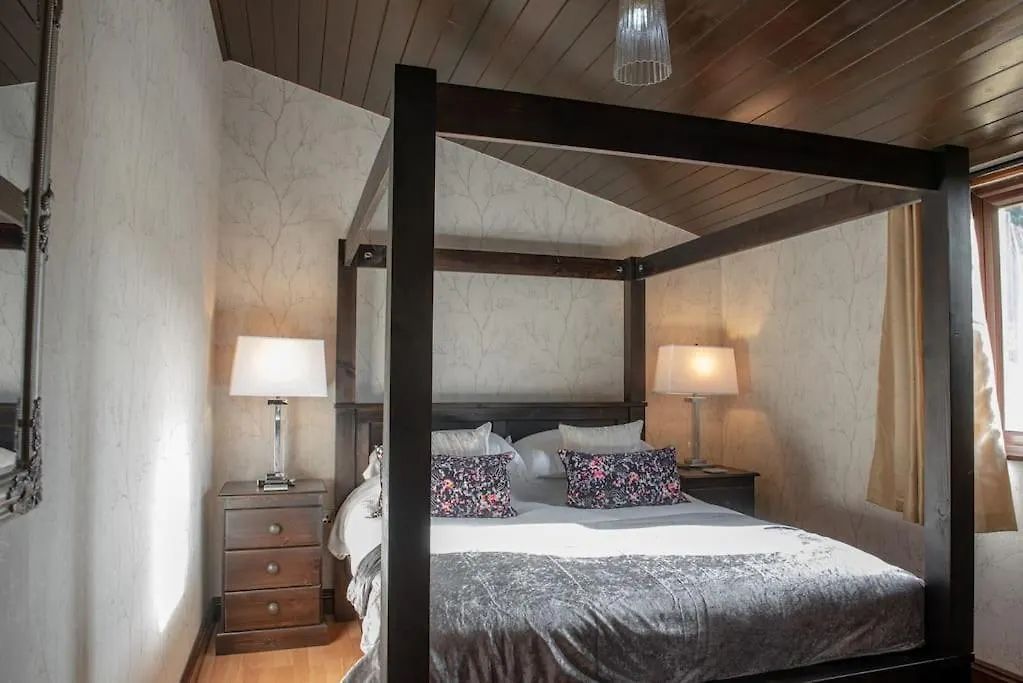 Clover 20 Lodge, Yellowtop Country Park Selby